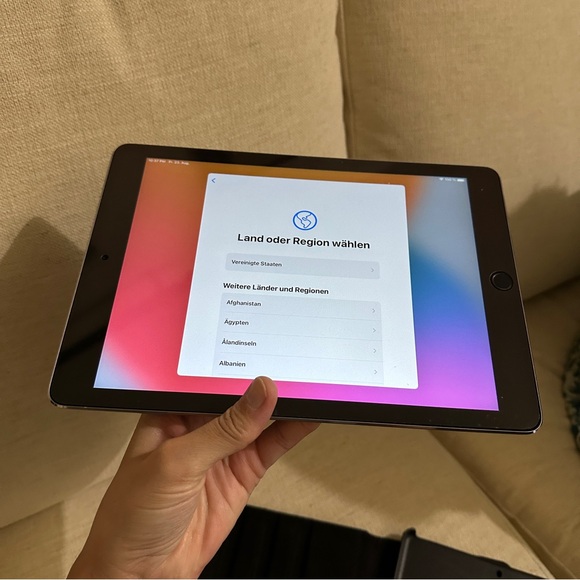 Ipad air 2 16GB space grey - Picture 4 of 9